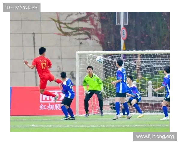 加入千亿球友大家庭，享受最全面的足球资讯、赛事直播与互动体验