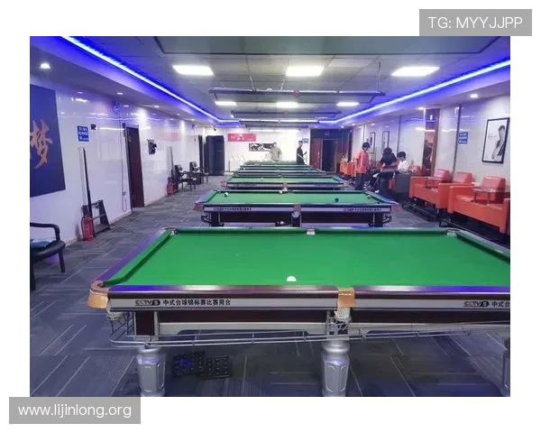 515足球棋牌赛事精彩纷呈，实时对战让你成为足球棋牌高手