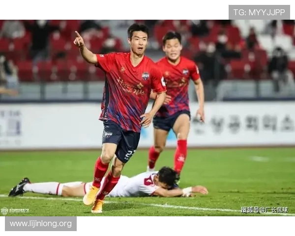 500足球比分网为用户提供专业的足球比分预测和赛果分析帮助提升投注成功率